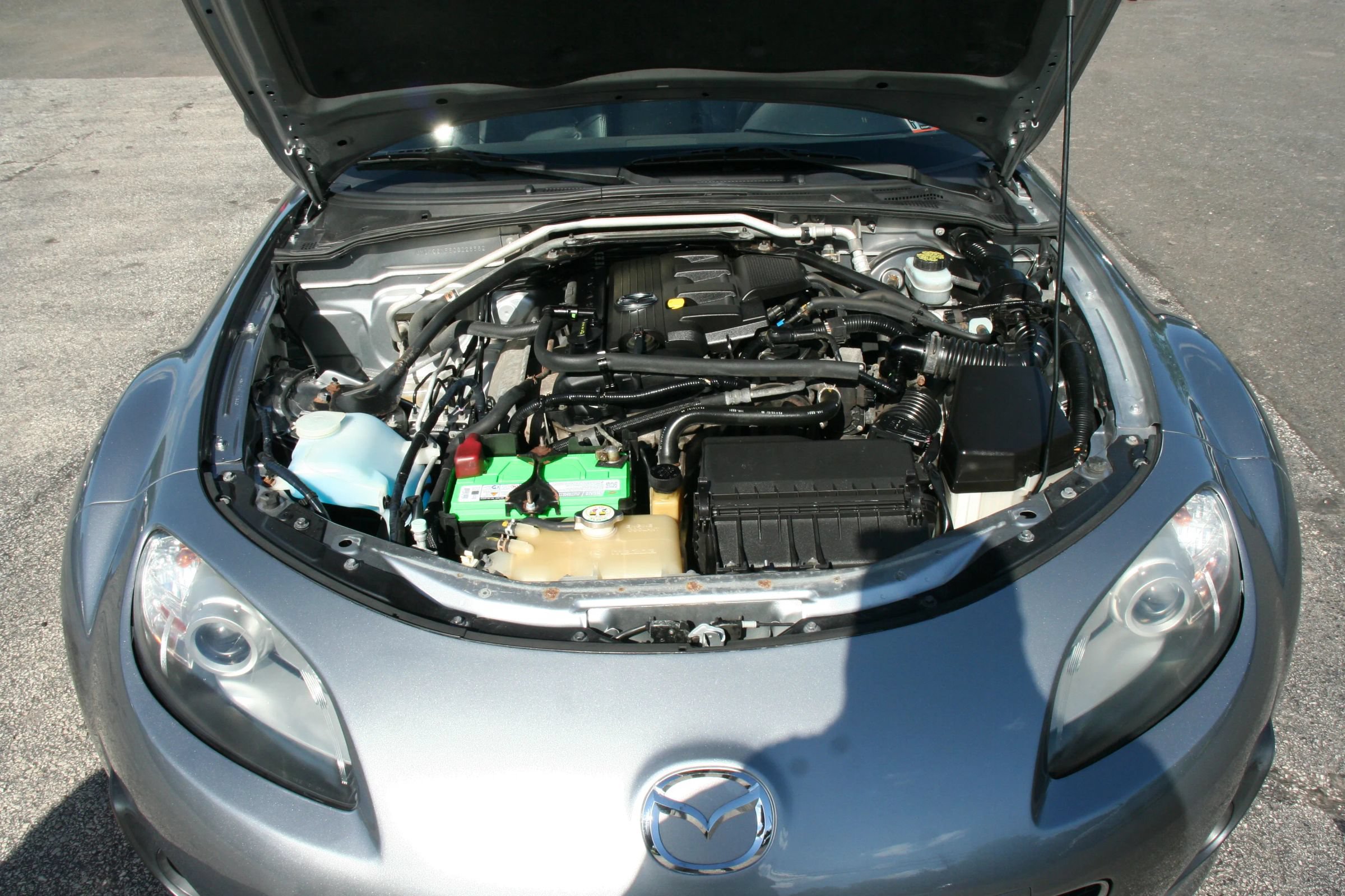 Used 2012 MAZDA MX-5 Miata Grand Touring w/ Premium Pkg RWD image 28