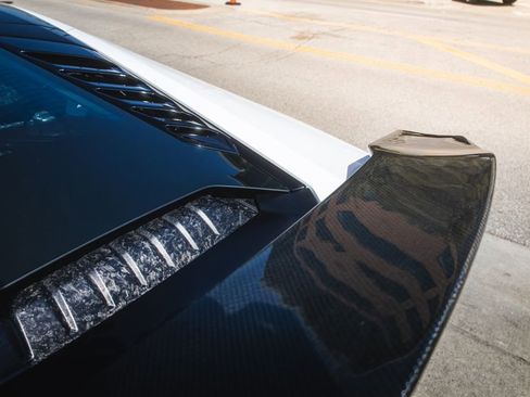 Used 2015 Lamborghini Huracan LP 610-4 image 15