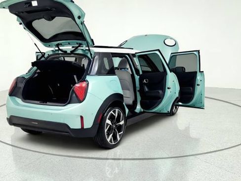 Used 2026 MINI Cooper S FWD image 18