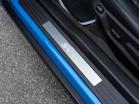 Used 2012 Ford Mustang Shelby GT500 w/ SVT Performance Pkg image 20