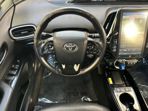 Used 2021 Toyota Prius Prime Limited w/ Carpet Mat Package (TMS) FWD image 15