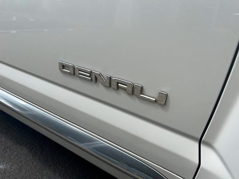 Used 2016 GMC Terrain Denali AWD/4WD image 10