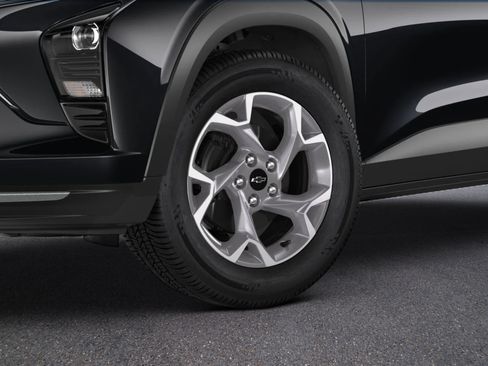 New 2026 Chevrolet Trax LT image 4