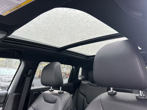 New 2026 Jeep Compass Limited w/ Sun, Sound & Navigation Group image 24