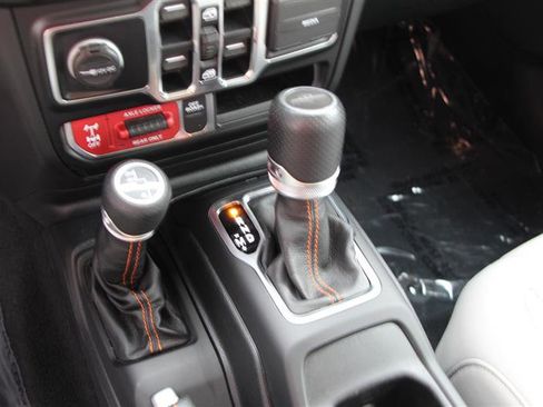 Used 2021 Jeep Gladiator Mojave image 27