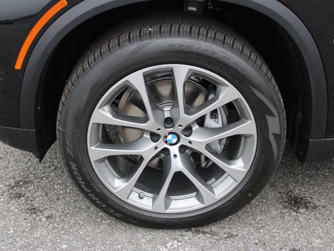 New 2026 BMW X5 xDrive40i w/ Executive Package image 34