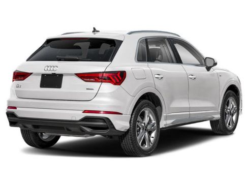 Certified 2025 Audi Q3 2.0T Premium w/ Convenience Package image 3