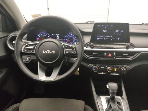 Used 2024 Kia Forte LXS image 22