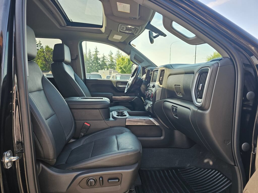 Used 2022 Chevrolet Silverado 2500 LTZ w/ LTZ Convenience Package AWD/4WD image 10