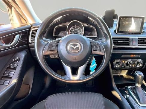 Used 2016 MAZDA MAZDA3 i Touring FWD image 8