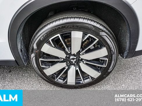 Used 2025 Mitsubishi Outlander SE FWD image 17
