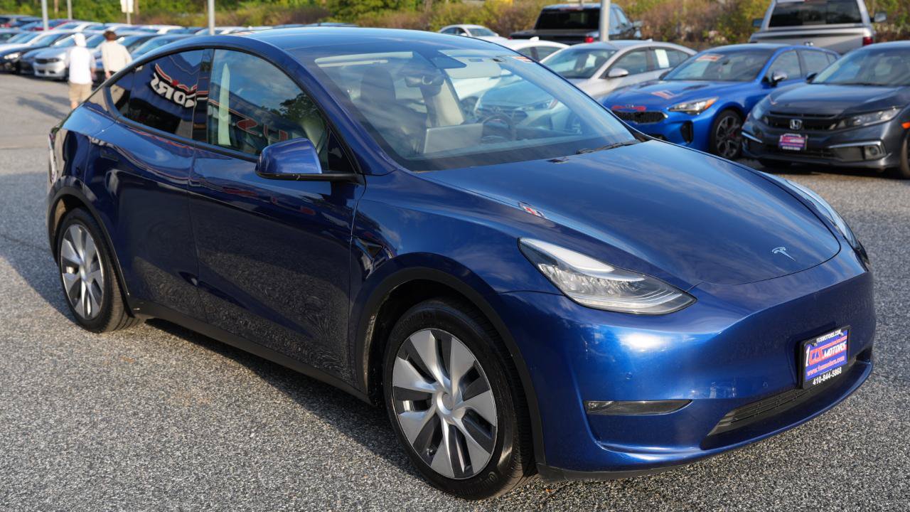 Used 2021 Tesla Model Y Long Range AWD/4WD image 3