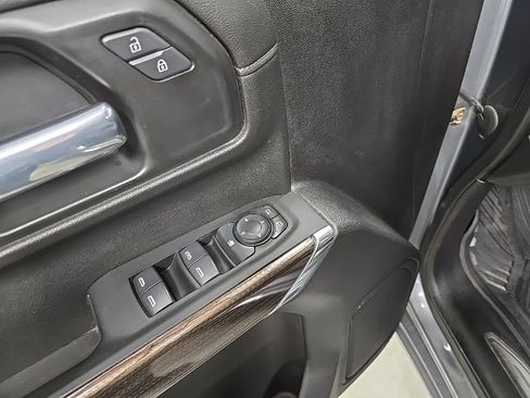 Used 2021 Chevrolet Silverado 1500 RST AWD/4WD image 12