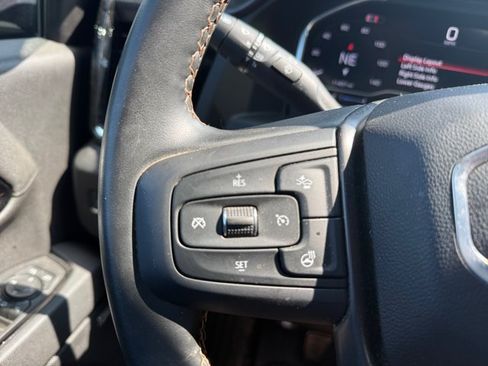 Used 2025 GMC Sierra 3500 AT4 AWD/4WD image 10