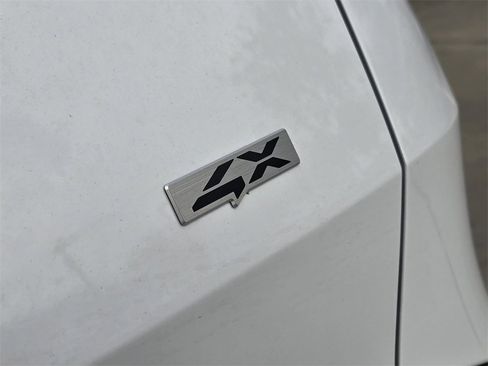 New 2026 Kia Sportage SX image 7