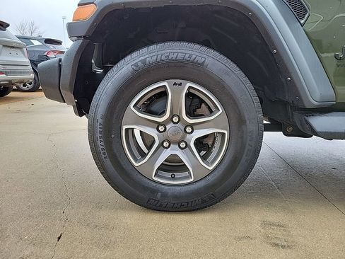 Used 2021 Jeep Wrangler Unlimited Sport image 15