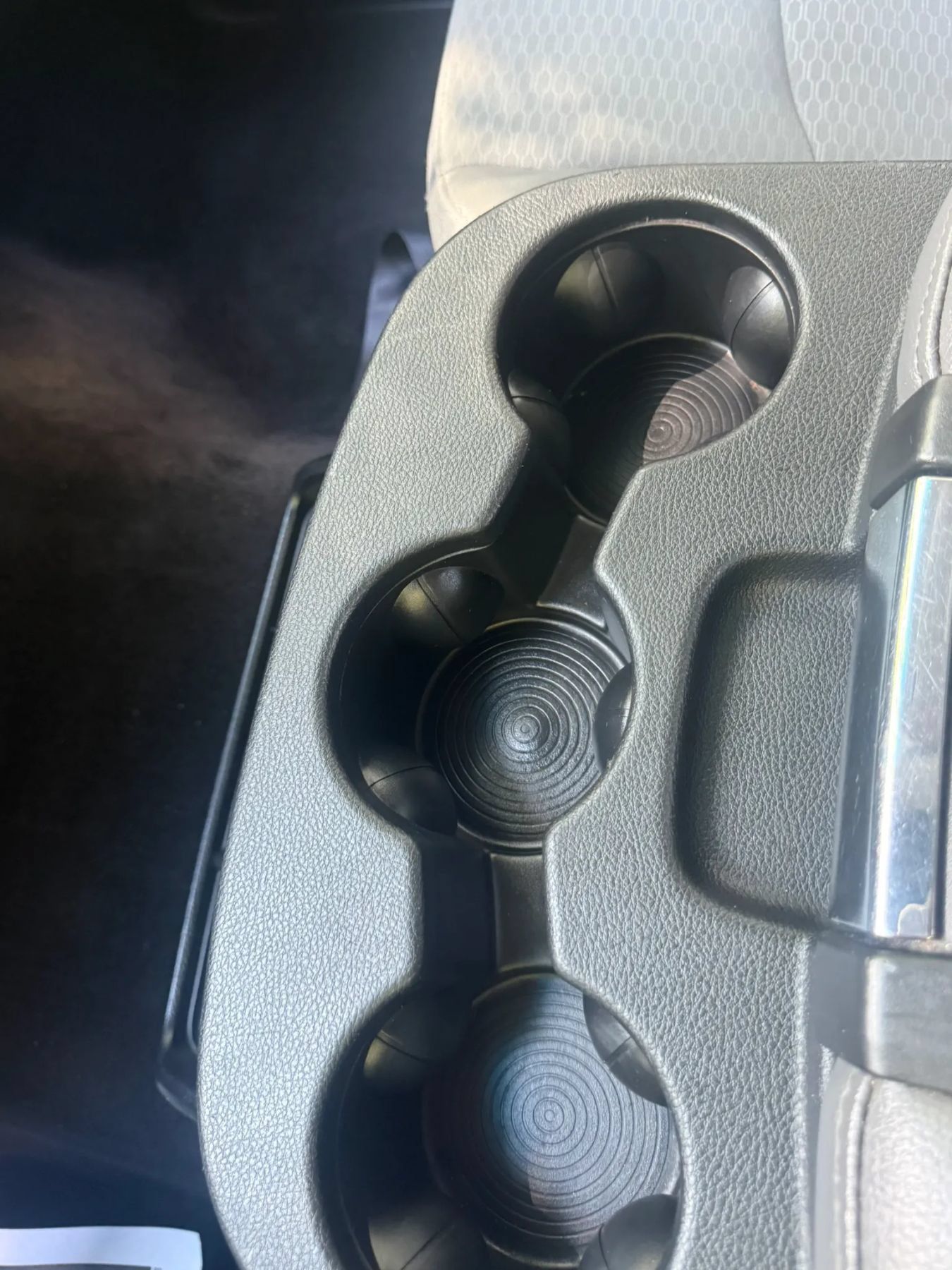 Used 2015 RAM 1500 Express RWD image 24