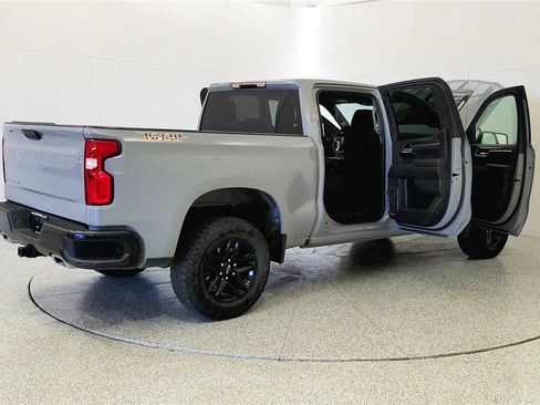 Used 2024 Chevrolet Silverado 1500 LT Trail Boss AWD/4WD image 13