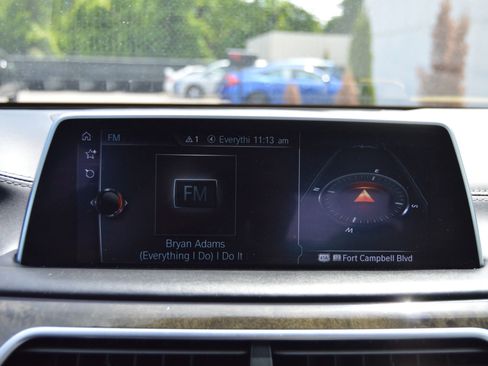 Used 2016 BMW 740i RWD image 15