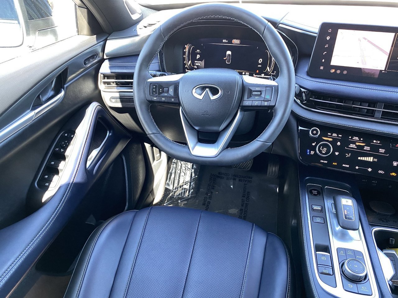 Certified 2027 INFINITI QX60 Sport w/ Dark Cargo Package AWD/4WD image 17