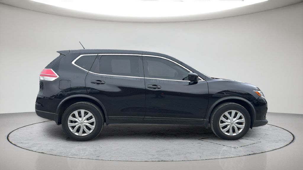 Used 2016 Nissan Rogue S AWD/4WD image 6