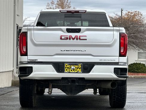 Used 2022 GMC Sierra 3500 Denali image 6