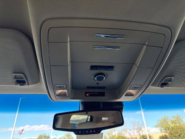 Used 2018 GMC Yukon Denali AWD/4WD image 11