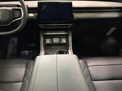 New 2026 Lincoln Nautilus Premier w/ Equipment Group 102A AWD/4WD image 23