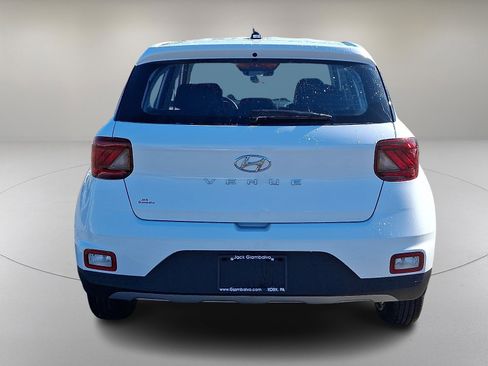 New 2026 Hyundai Venue SE image 6