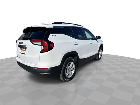 Certified 2023 GMC Terrain SLE w/ Driver Convenience Package image 8