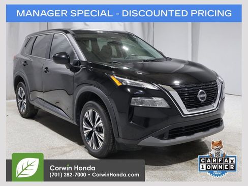 Used 2023 Nissan Rogue SV image 1
