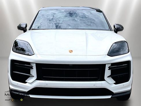 Used 2026 Porsche Cayenne Turbo GT AWD/4WD image 3