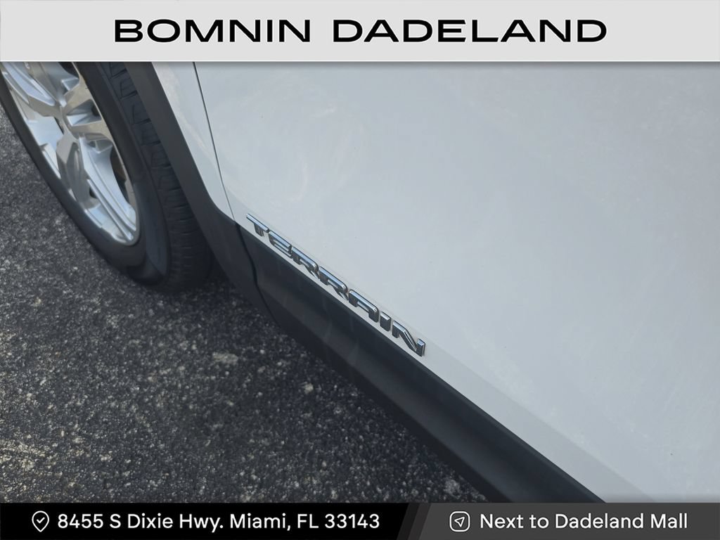 Used 2021 GMC Terrain SLE FWD image 13