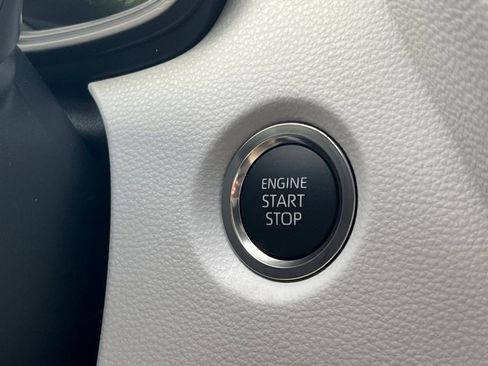 New 2026 Toyota Corolla SE image 24