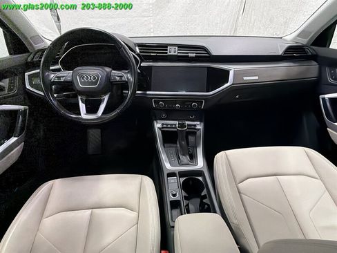 Used 2022 Audi Q3 2.0T Premium AWD/4WD image 6