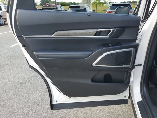 Used 2022 Kia Telluride EX w/ EX Premium Package FWD image 21