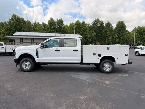 New 2026 Ford F250 XL AWD/4WD image 9