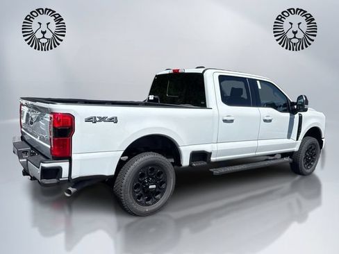 New 2026 Ford F250 Lariat w/ Black Appearance Package AWD/4WD image 6