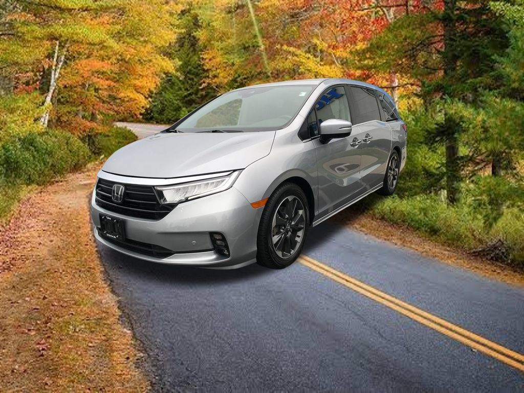 Used 2022 Honda Odyssey Elite image 3