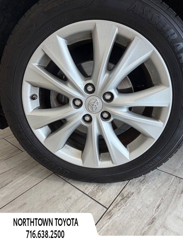 Used 2014 Toyota RAV4 Limited AWD/4WD image 13