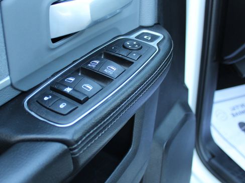 Used 2023 RAM 4500 SLT w/ Quick Order Package 2YG SLT image 34