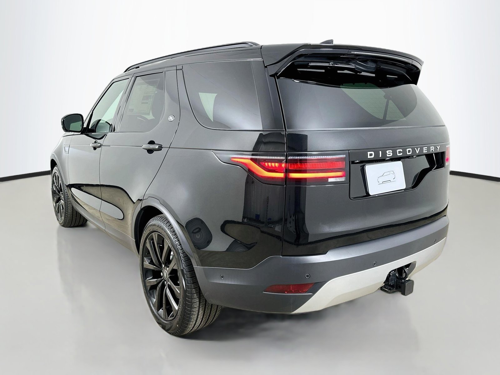 New 2026 Land Rover Discovery S AWD/4WD image 7