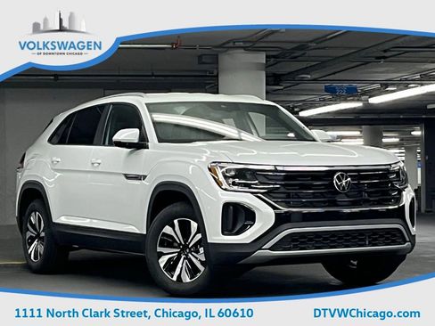New 2026 Volkswagen Atlas Cross Sport SE image 2