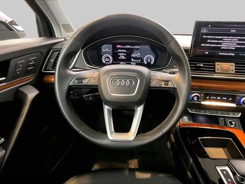 Used 2023 Audi Q5 2.0T Premium Plus w/ Premium Plus Package AWD/4WD image 6