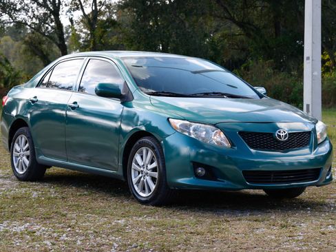 Used 2010 Toyota Corolla LE 4DR SEDAN image 15