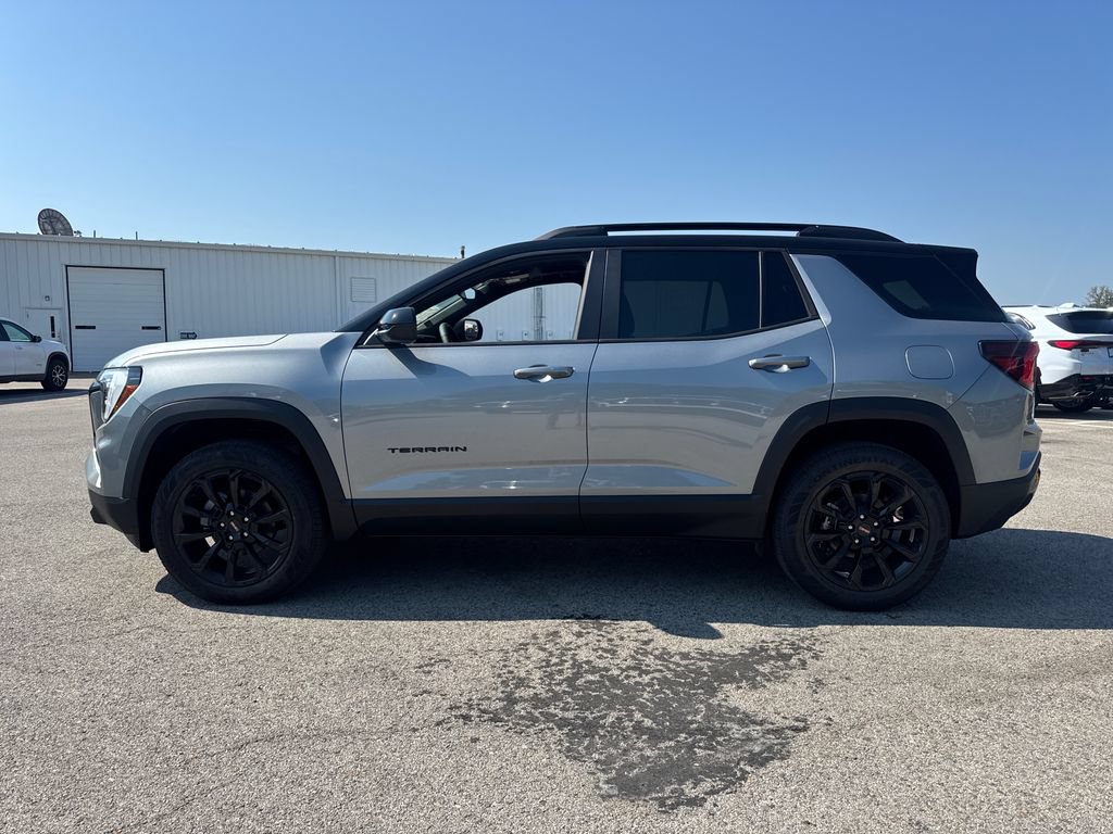 New 2027 GMC Terrain Elevation w/ Elevation Premium Package FWD image 3