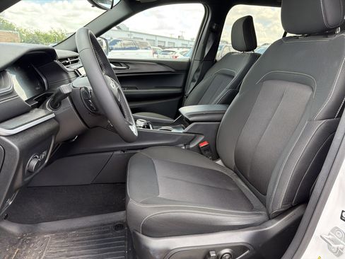 Used 2024 Jeep Grand Cherokee Laredo w/ MOPAR Finishing Package RWD image 24