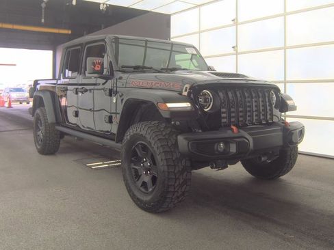 Used 2022 Jeep Gladiator Mojave w/ LED Lighting Group image 3