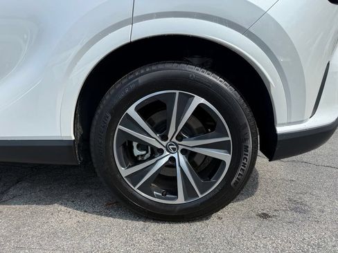 Used 2024 Lexus RX 350 Premium w/ Accessory Package (Z1) AWD/4WD image 29