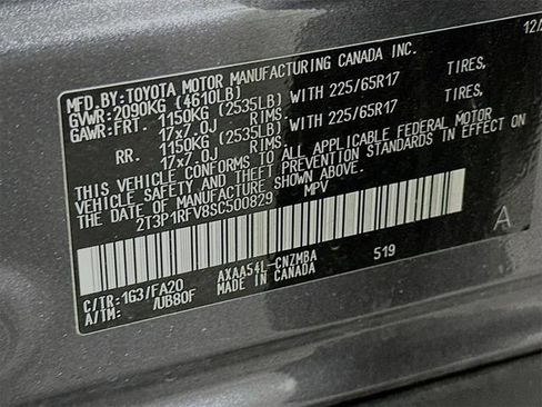 Certified 2025 Toyota RAV4 XLE image 28